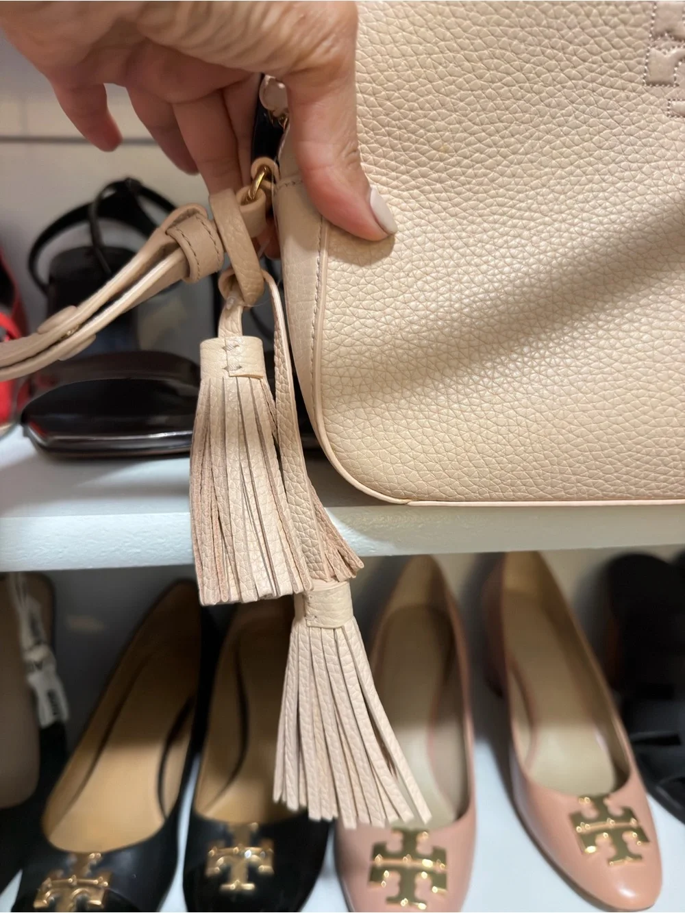 Tory Burch Pebbled Leather Crossbody in Light Blush Pink